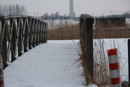 Sneeuwval vanuit zuidwesten bedekt vrijwel hele land, maar is van korte duur