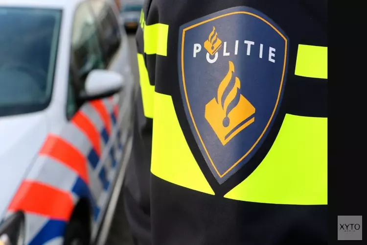 Politie doet onderzoek naar diefstal met geweld in Roden