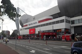 PSV speelt FC Groningen van de mat