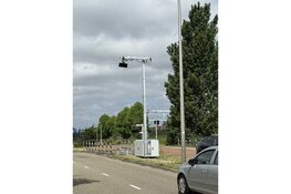 Eerste actieve focusflitser moet afleiding achter het stuur voorkomen